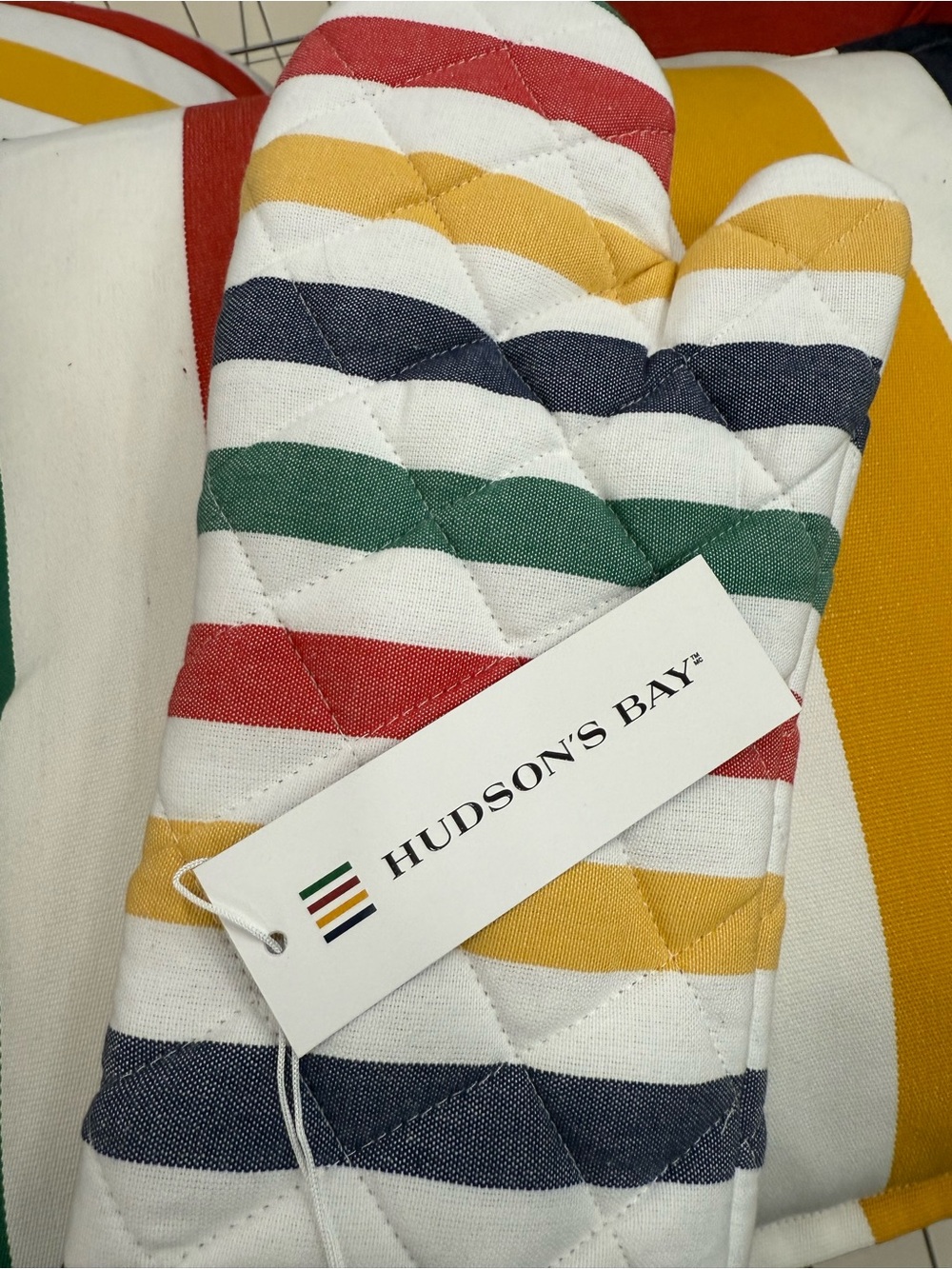 *BUNDLE* Hudson's Bay Stripes - HBC STRIPES Apron & Oven Mitt -Multi-Coloured - Picture 7 of 8